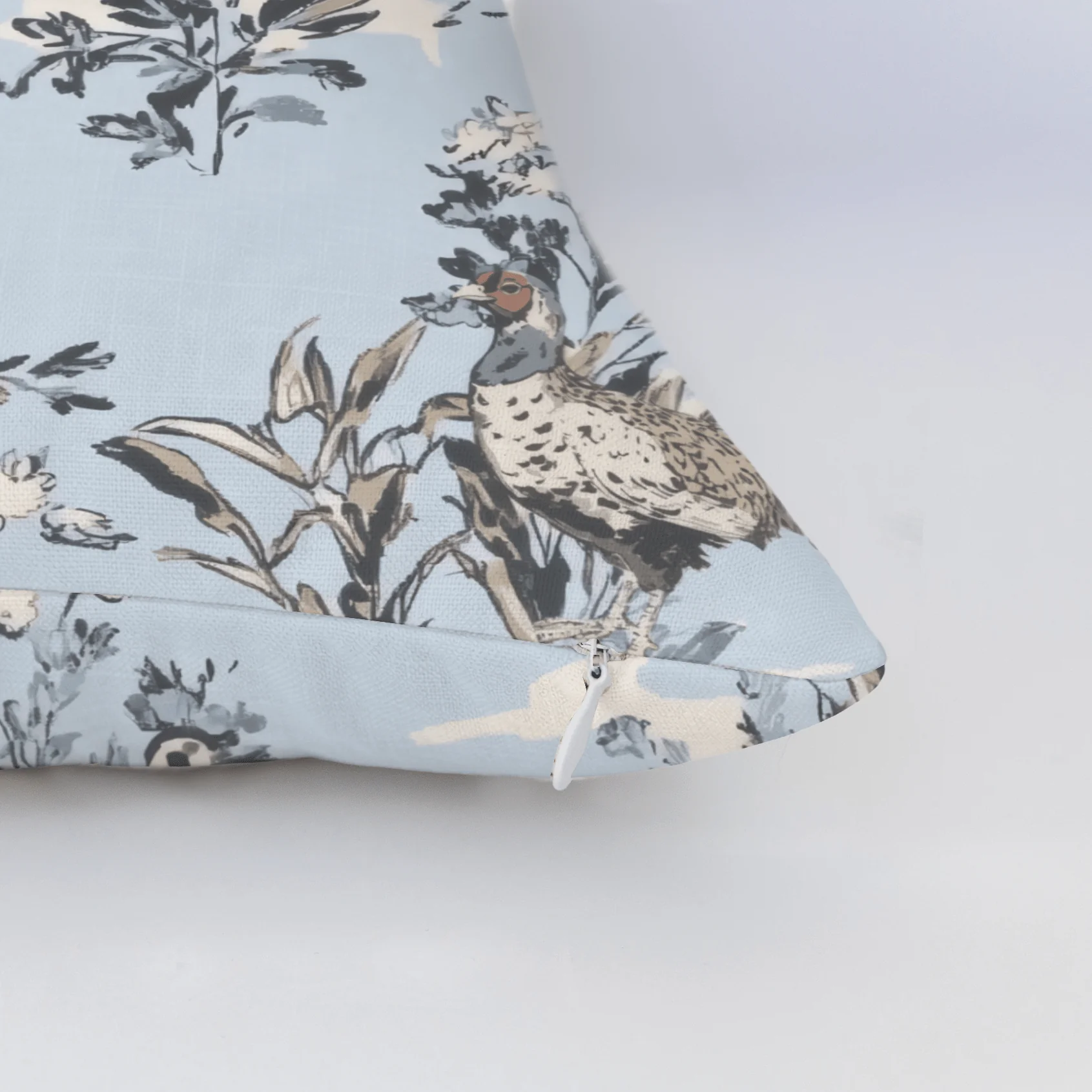Lanker Throw Pillow - Image 5