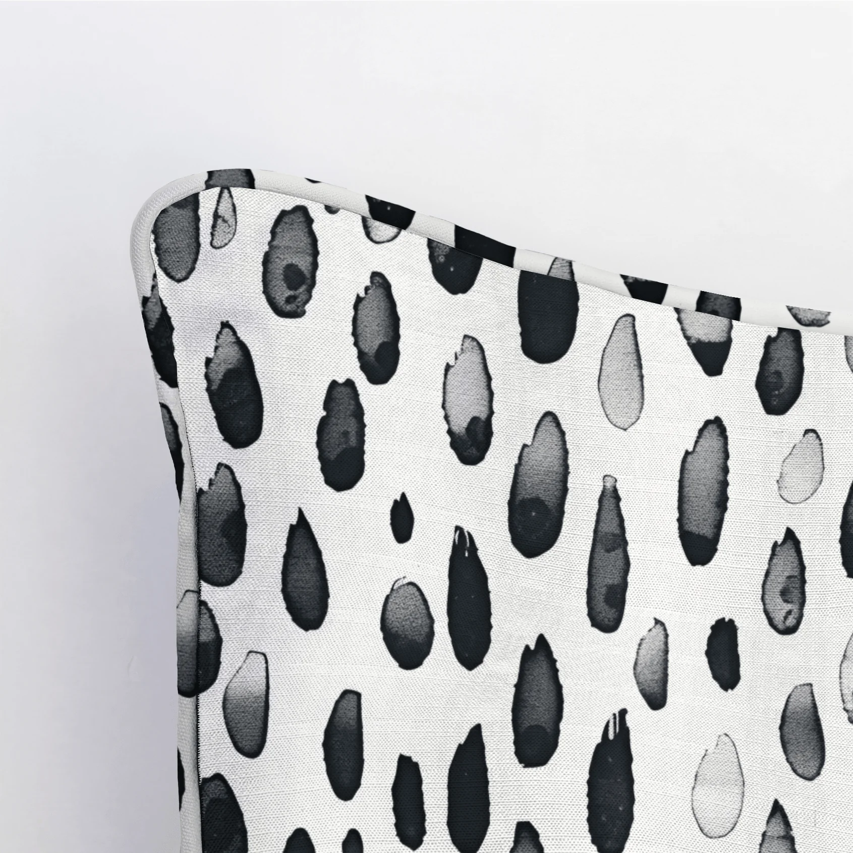 Libby Throw Pillow - Image 4
