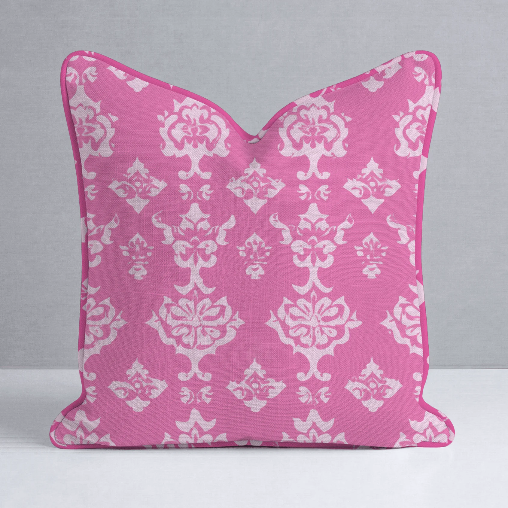 London Throw Pillow - Image 10