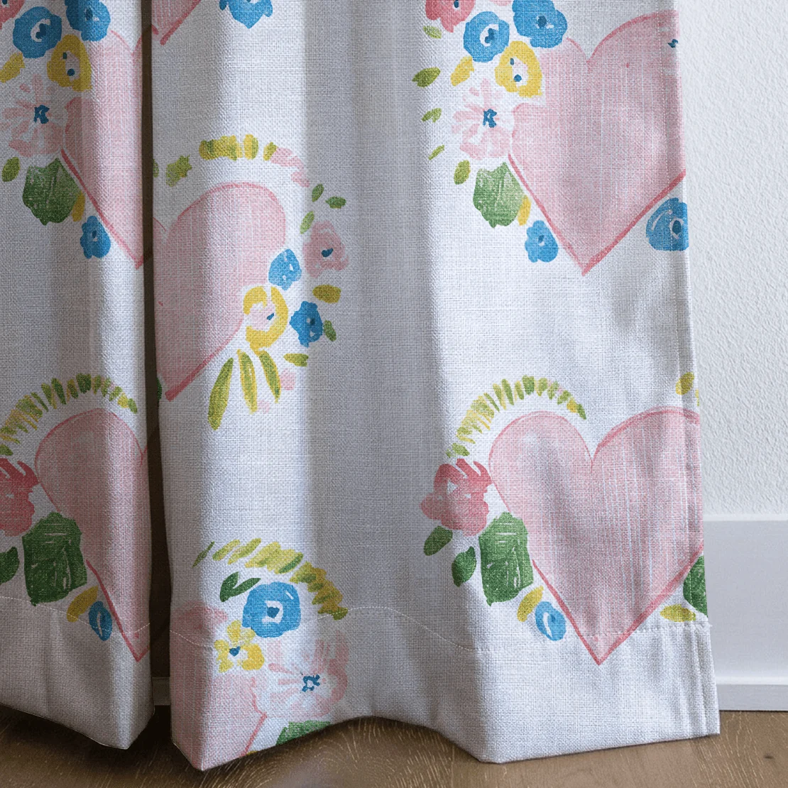 Rosabella Hearts - Drapery