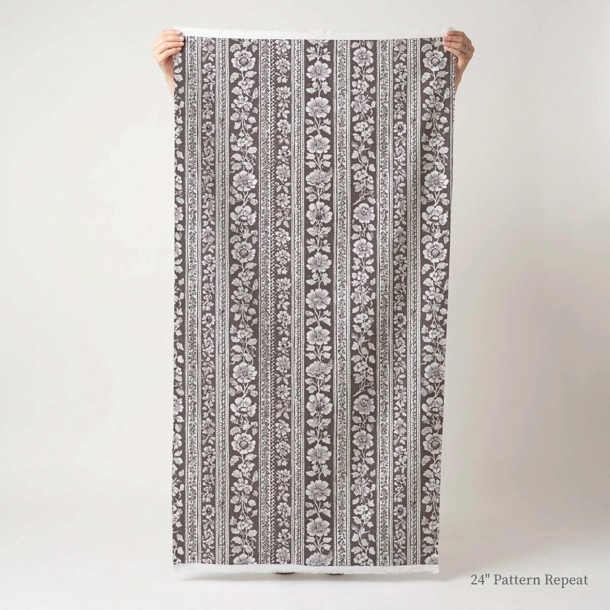 Weathered Garden - Fabric - Image 3