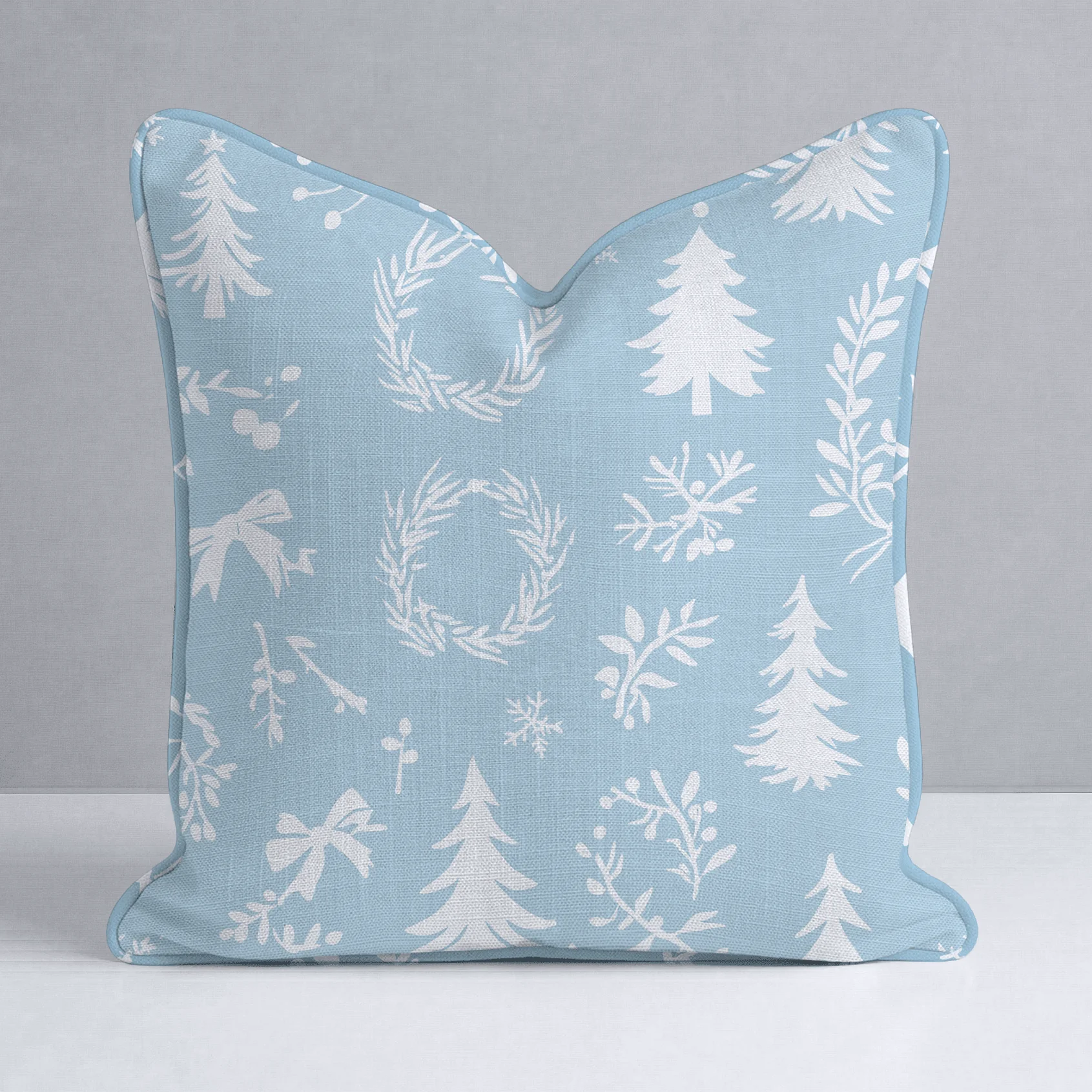 Winter Wreath Throw Pillow